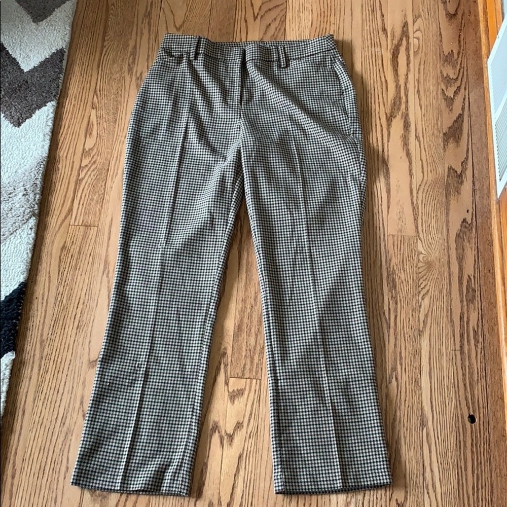 Brown houndstooth plaid pants